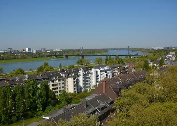 Luxury Apartment In Duesseldorf Near Trade Fair